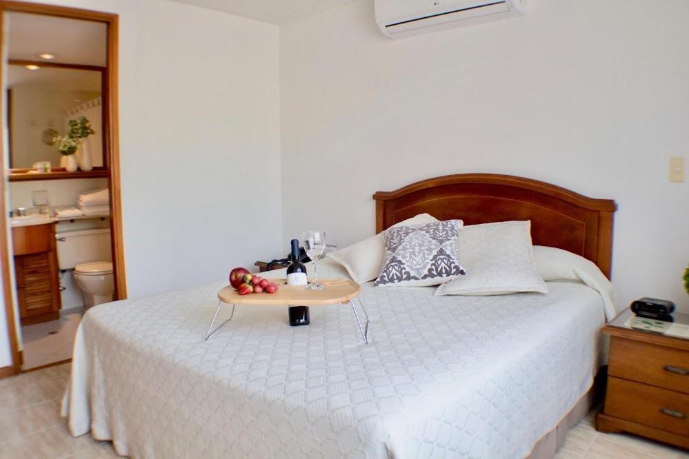 Portal Del Rodeo Apartahotel Medellin Luaran gambar